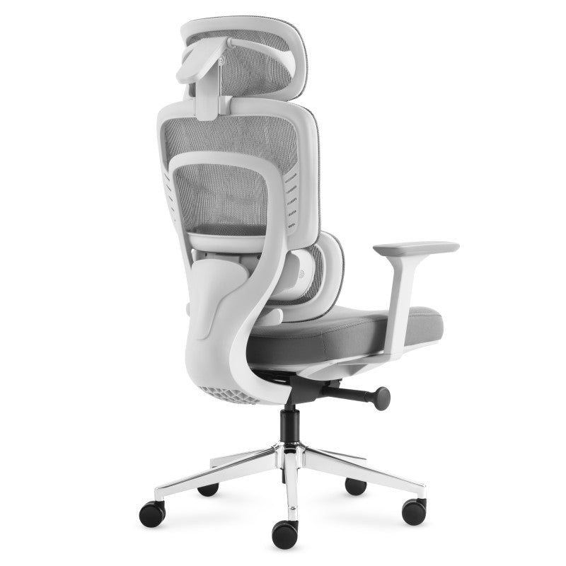 Fotel biurowy z masażem Mark Adler Visioner 6.1 Grey